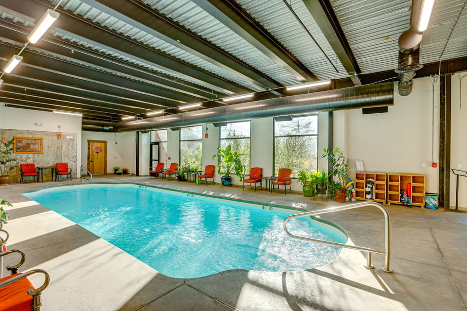 Glacier Club, Pool Access! San Juan Mountain Condo Apartment in Durango