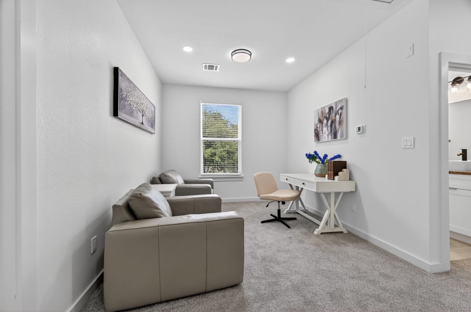 Houston Retreat: Gated Community Near the Galleria House in Harris County
