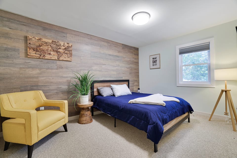 Tannersville Mtn Escape: Ski, Hike & Shop! Apartment in Tannersville
