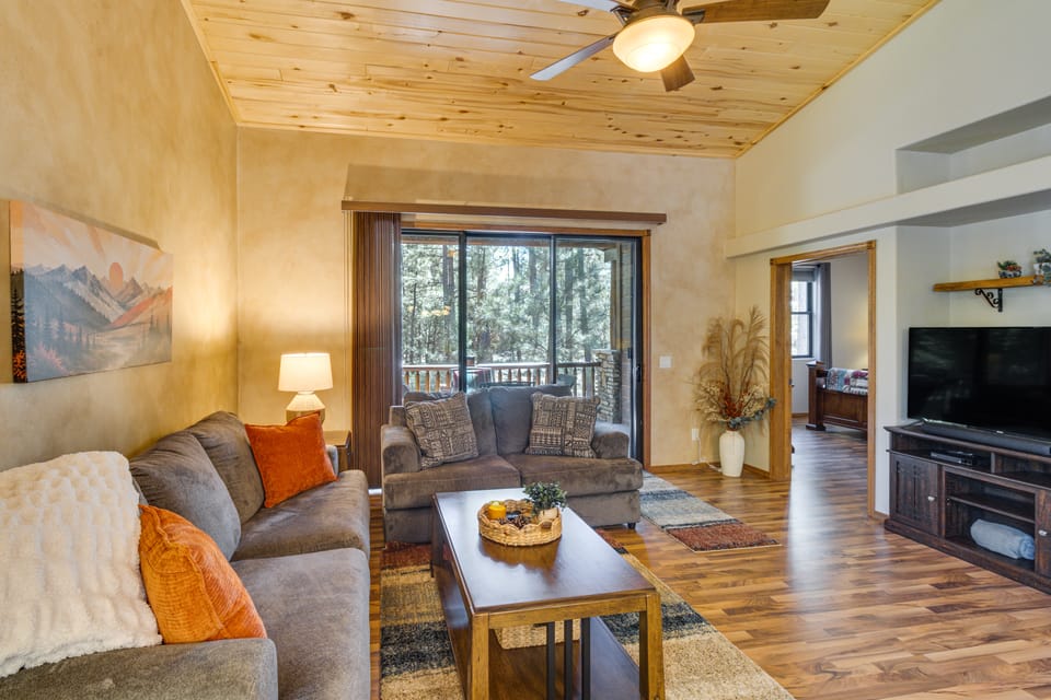 Crisp Mountain Air & Peaceful Pines Retreat Apartment in Show Low
