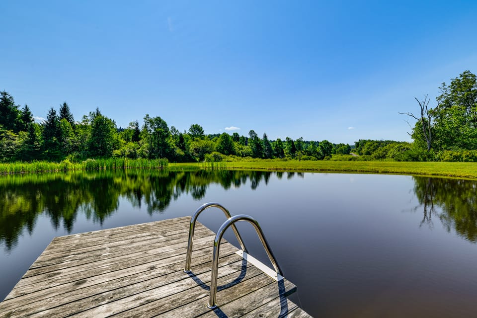 On-Site Pond: Scenic Farm Stay in Chenango County Apartment in New York