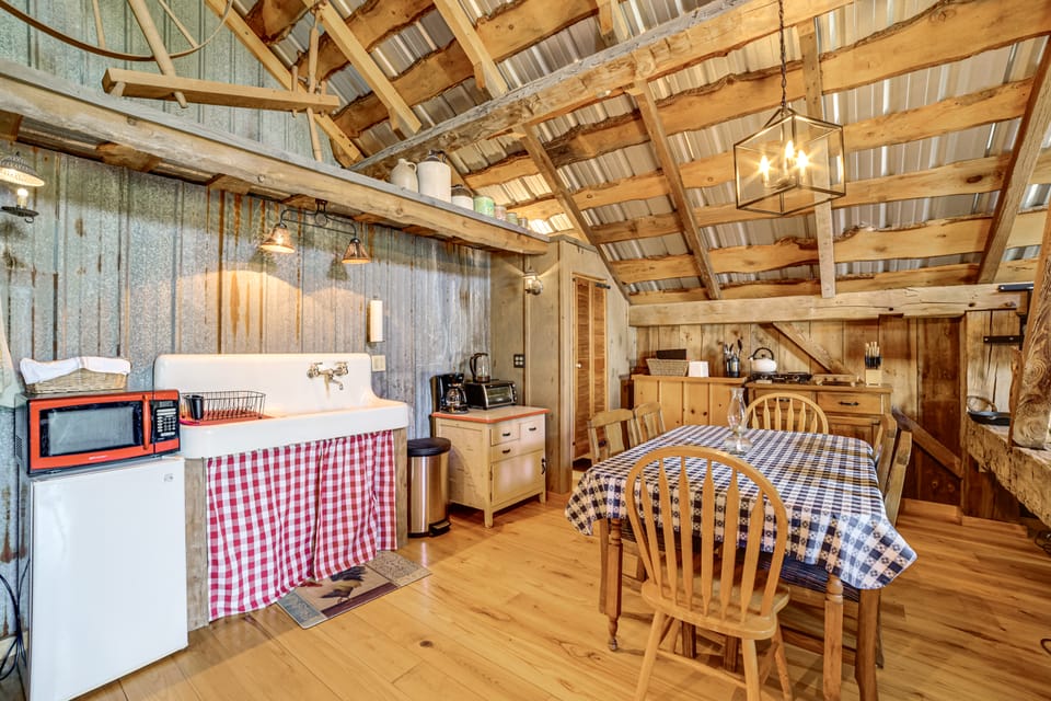 On-Site Pond: Scenic Farm Stay in Chenango County Apartment in New York