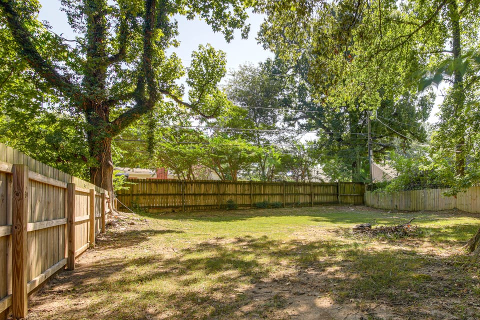 Near Midtown Attractions! Memphis Duplex House in Memphis