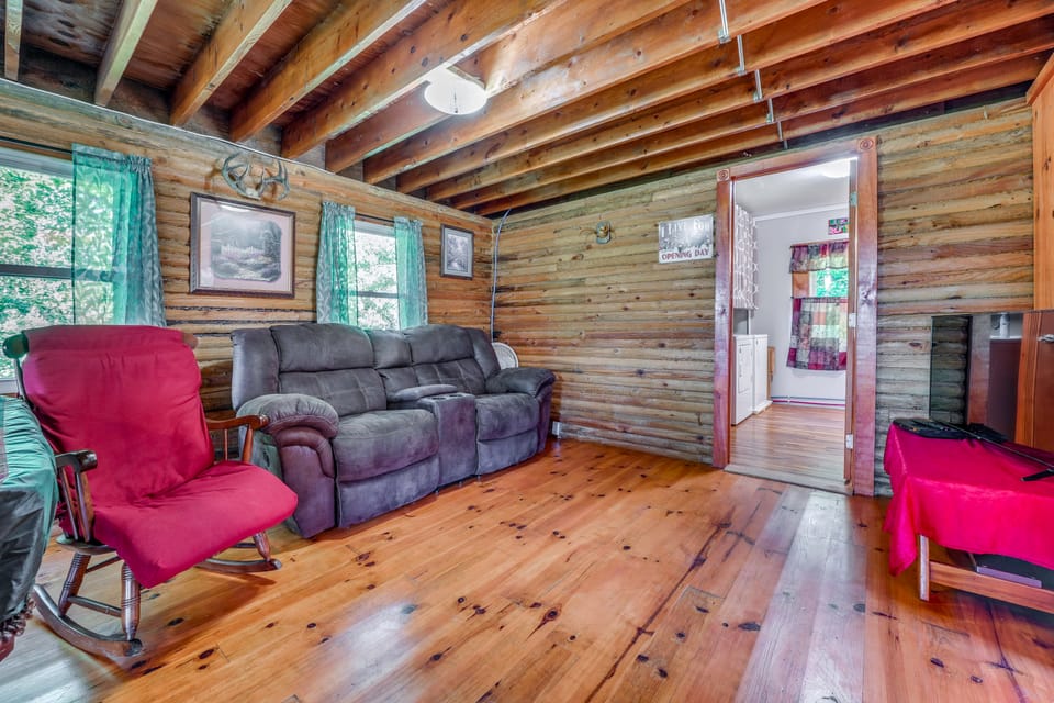 100-Acre Milan Cabin w/ Fire Pit & Shared Pond! House in Pennsylvania