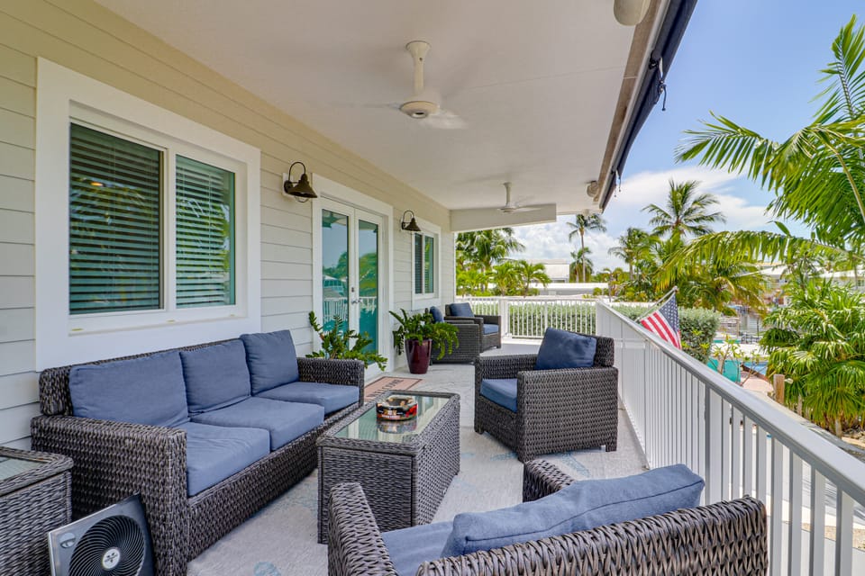 Private Dock & Pool: Waterfront Key Largo Home House in Key Largo