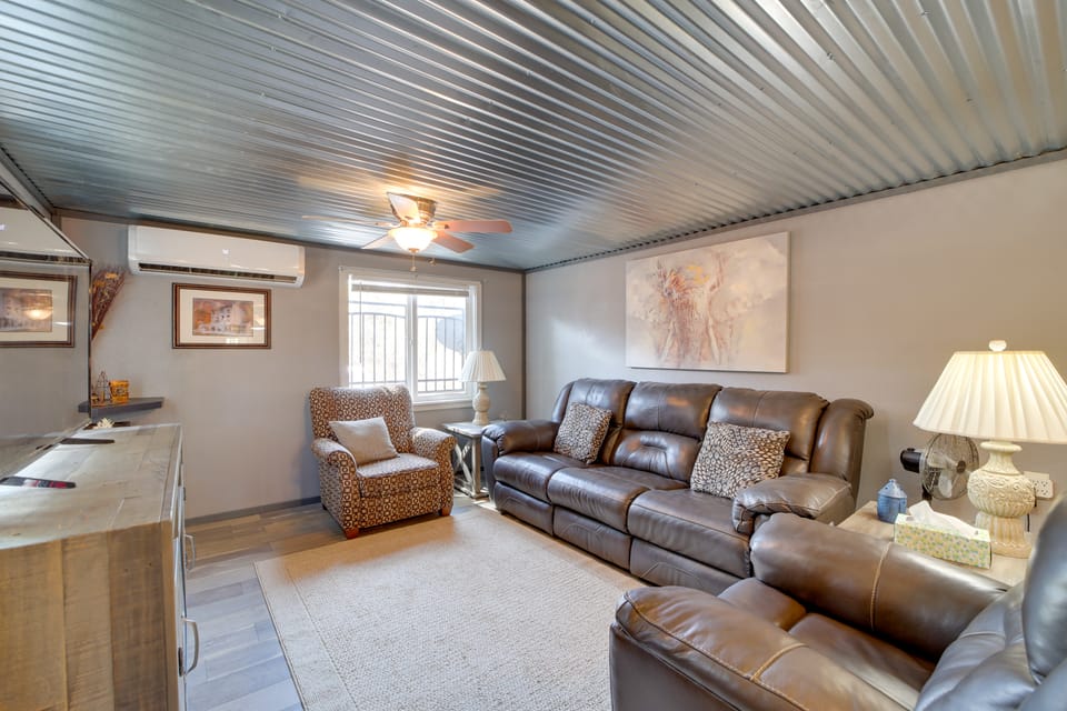 Lake Country Retreat Near Eufaula Adventures House in Longtown