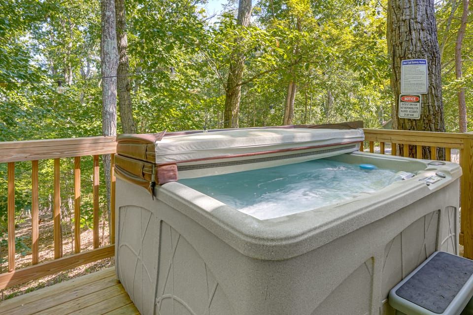 Massanutten Resort Home w/ Hot Tub & Game Room! House in Massanutten