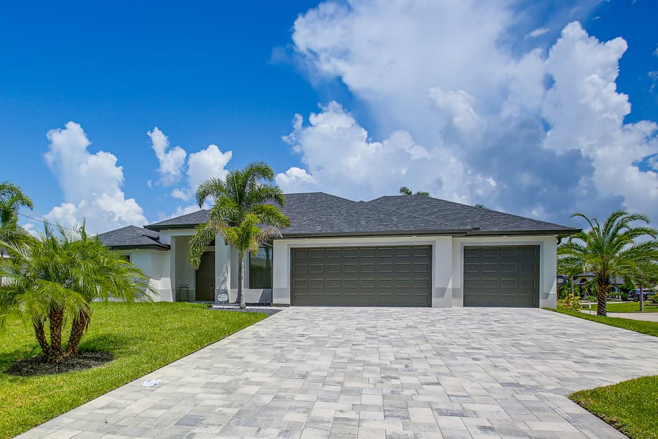 Brand-New Luxury Home w/ Pool! 9 Mi to Pine Island House in Cape Coral