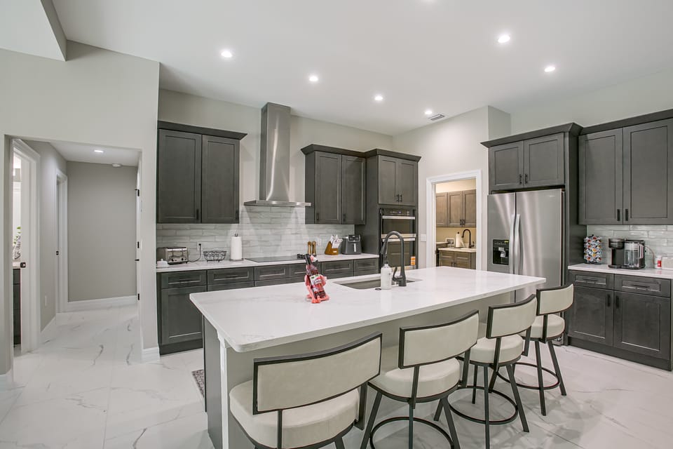 Brand-New Luxury Home w/ Pool! 9 Mi to Pine Island House in Cape Coral