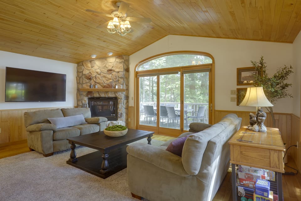 Lakefront Crystal Falls Home w/ Private Dock House in Michigan