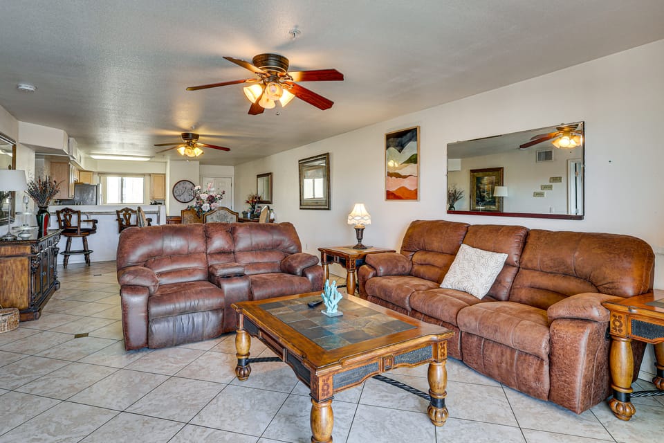 Waterfront Escape! Lake Havasu Condo w/ Pool Apartment in Lake Havasu City