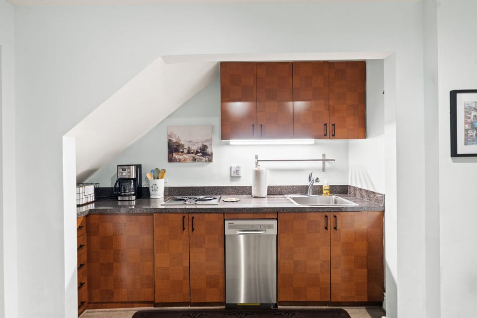 Walkable Old Town Retreat Near the Waterfront Apartment in Alexandria