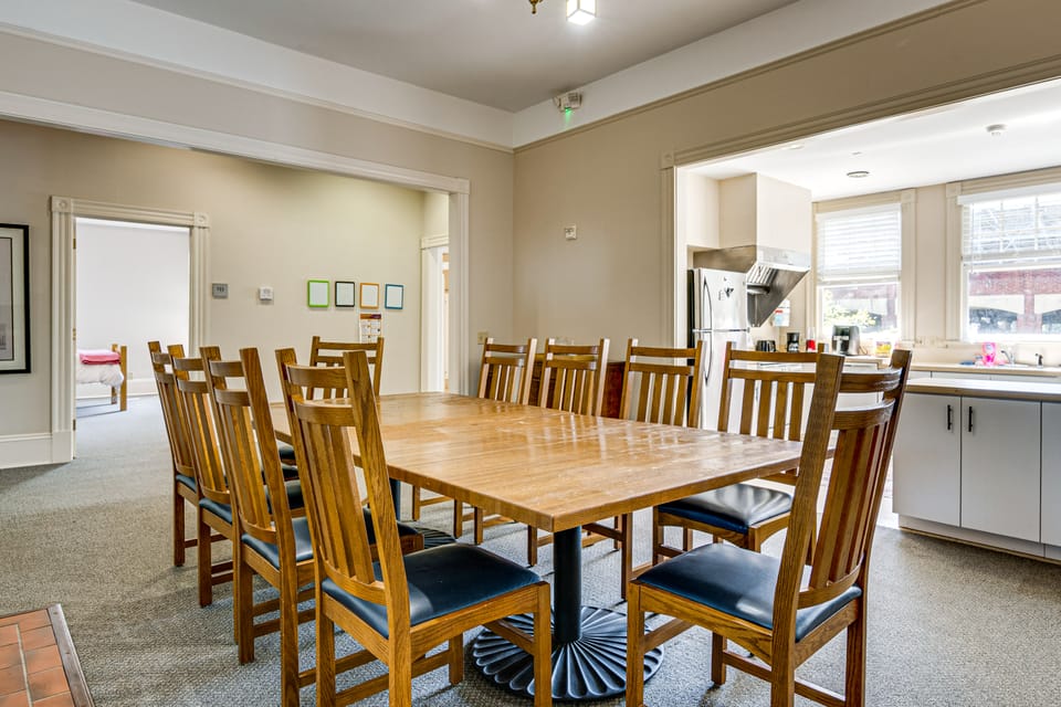 Walk to Decatur Square! Spacious Home w/ Porch House in Decatur