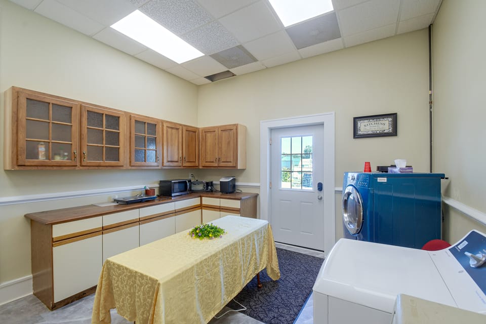 Walkable Main Street Apartment in Princeton! Apartment in Illinois