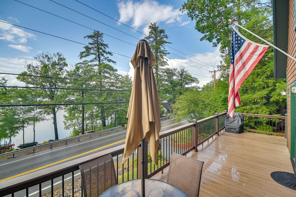 Tall Pines Cabin w/ Private Beach, Fire Pit House in Harrison