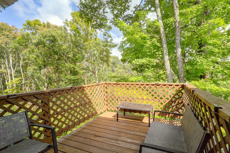 3 Blocks to the Slopes! Sugar Mtn Ski Condo Apartment in Sugar Mountain