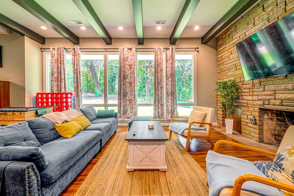 Serene Forest Hideaway in Heart of Raleigh House in Cary