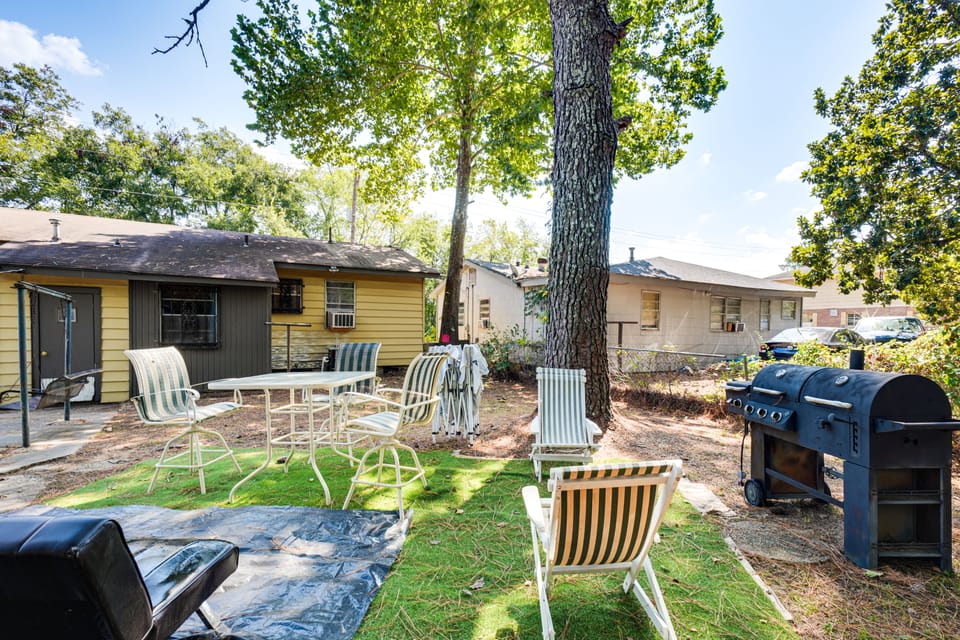 Near Dtwn Jackson: Home w/ Screened Porch House in Jackson