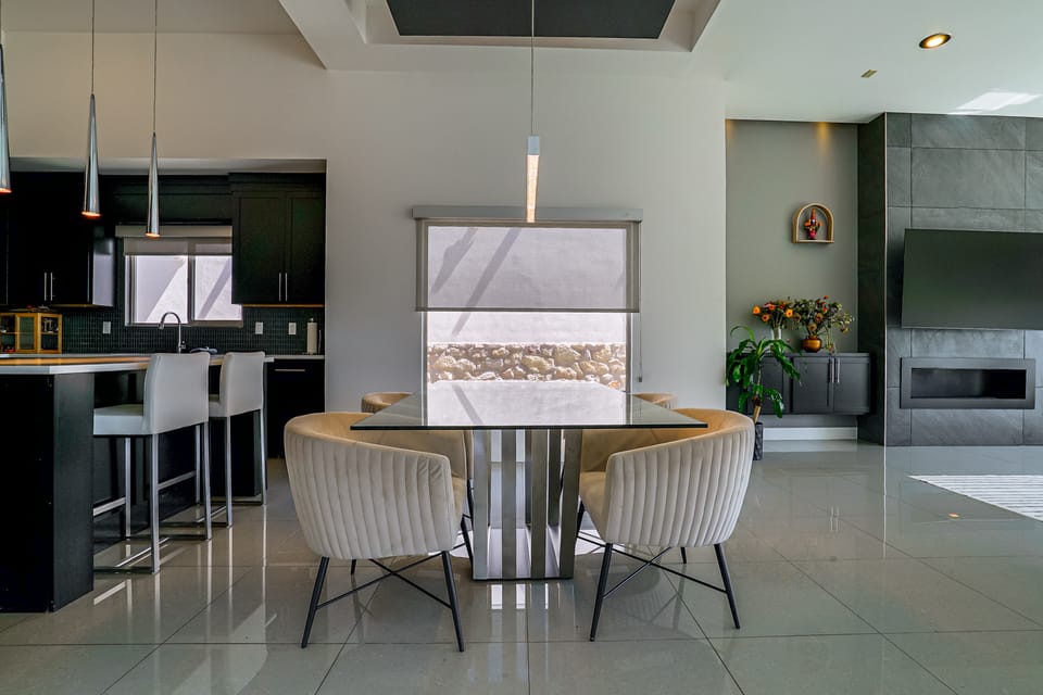 8 Mi to the Franklins: Modern Home w/ Mtn Views! House in El Paso