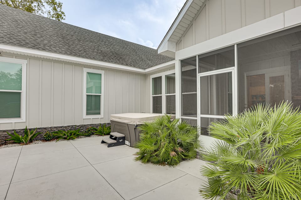 Pool & Hot Tub at Gated Waverly Home House in Camden County