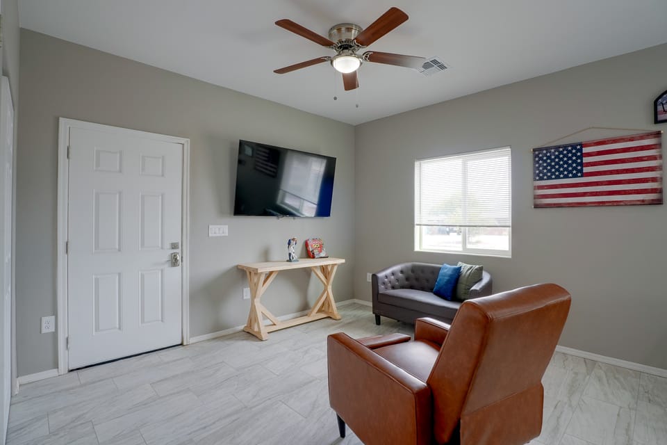 Townhome 1 Mi to Midtown & Botanical Gardens! Apartment in Catalina Foothills