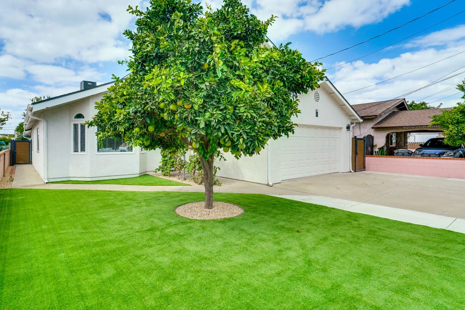 4BR Fullerton Home, 9 Mi to Cal State House in Buena Park