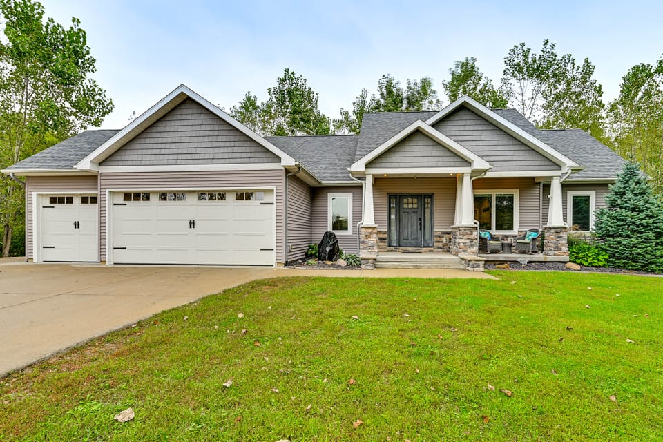 Hot Tub, Game Room & Steps to Pond! Elkhart Escape House in Indiana