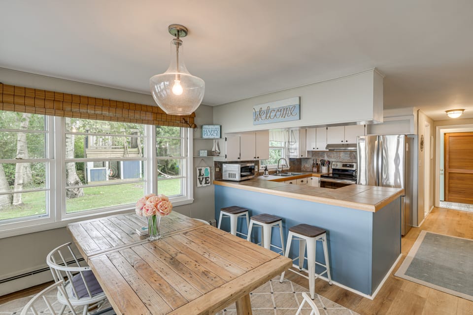 Lake Huron Haven: Private Shoreline, Deck & Views! House in Michigan