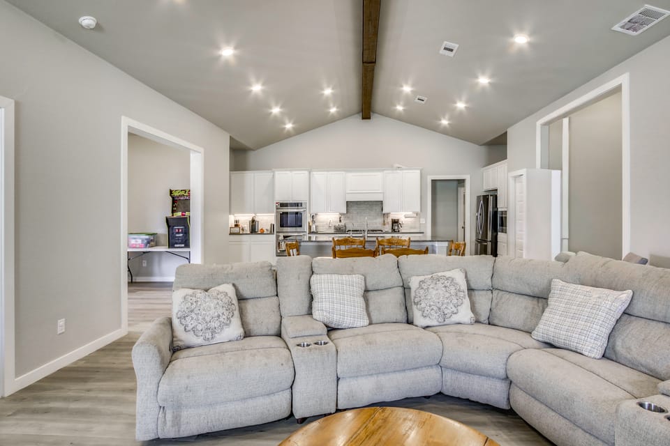 Play & Unwind! Home w/ Fenced Yard in Amarillo House in Amarillo