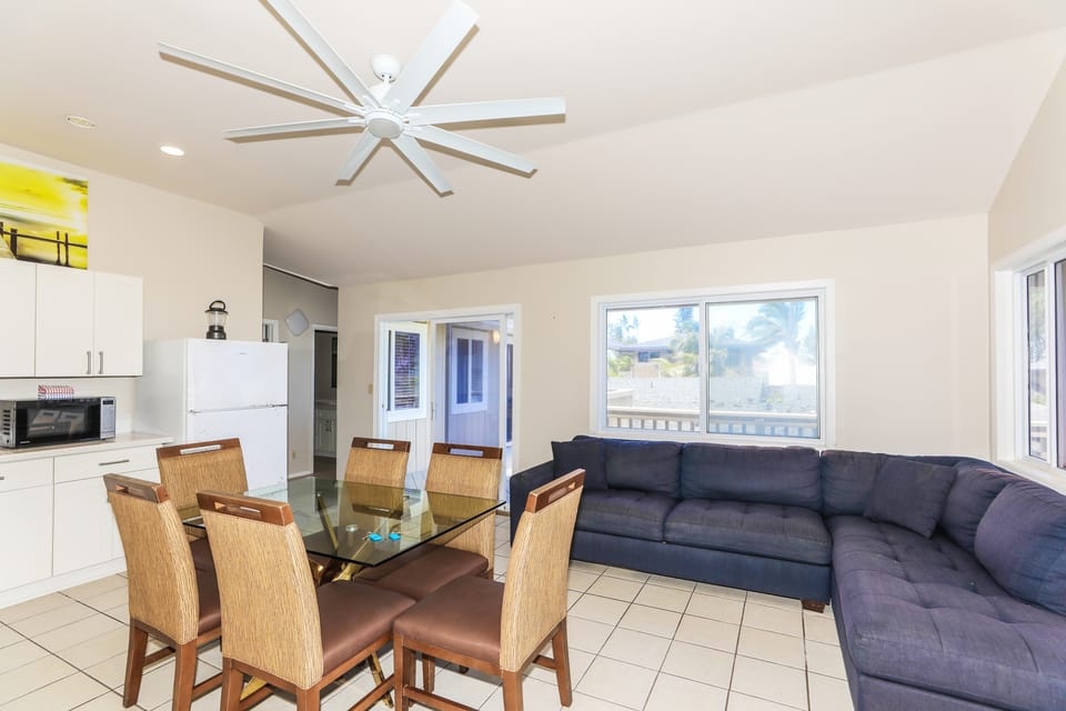 Extended Escape! Waimanalo Beach Cottages, Unit 11 Cottage in Honolulu