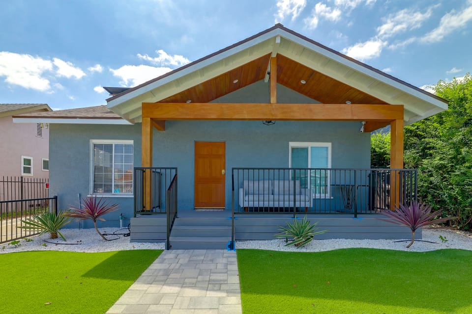 LA Home w/ Porch, 3 Mi to Stadiums! House in Westmont