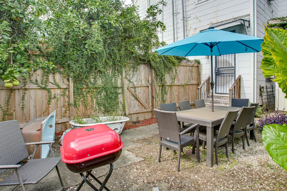 New Orleans Historic Home, Central Location House in Garden District
