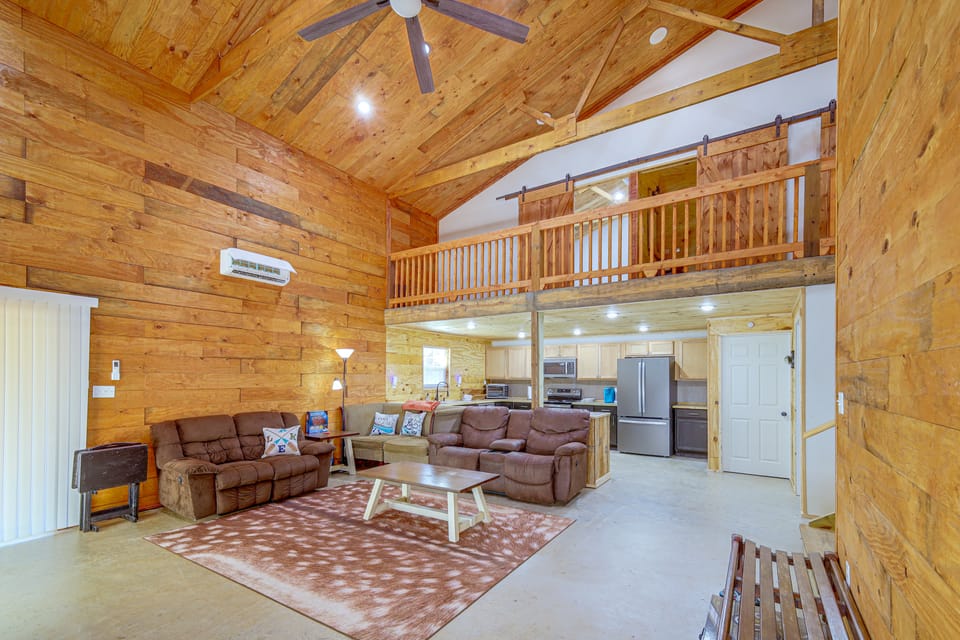 Lakefront Greers Ferry Rustic Getaway w/ Game Room House in Greers Ferry Lake