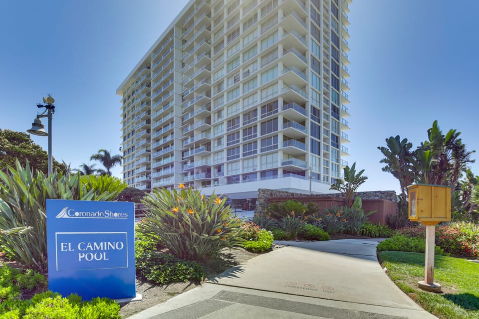 Beach + Poolside Days! Extended Coronado Escape Apartment in San Diego