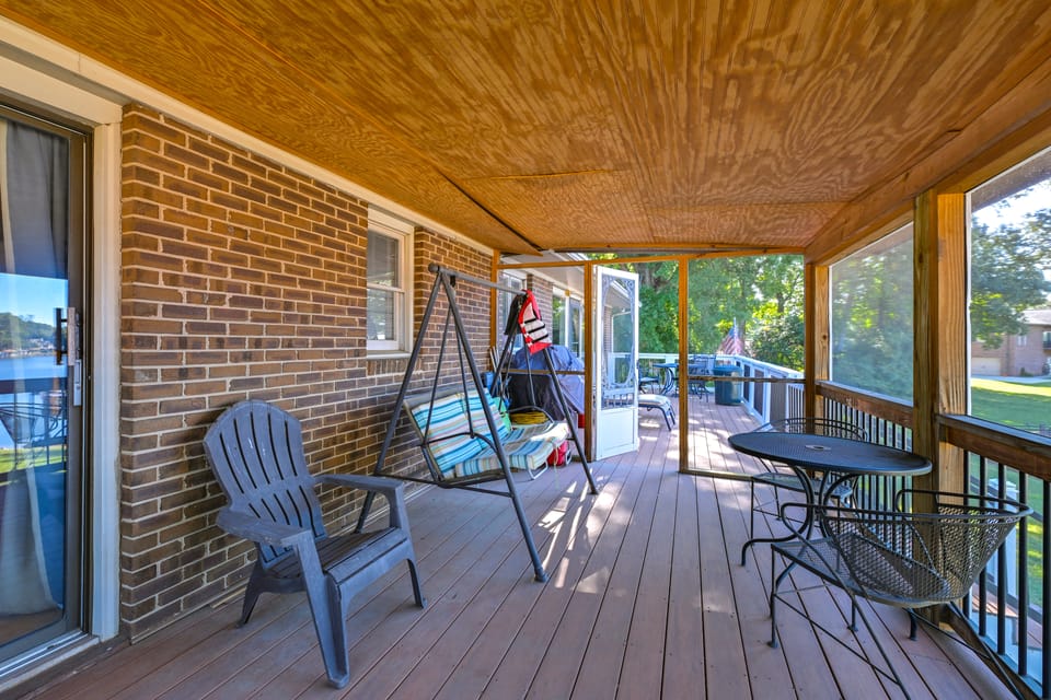 Private Dock & Lake Norman Access! Family Home House in Mooresville
