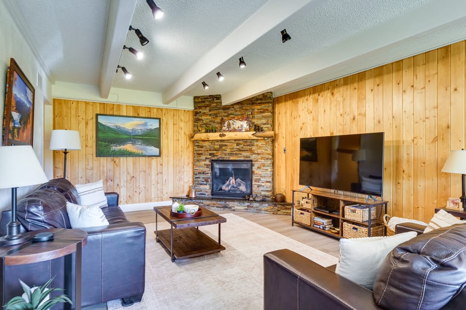 Breckenridge Ski Condo: Easy Bus to Slopes Apartment in Breckenridge