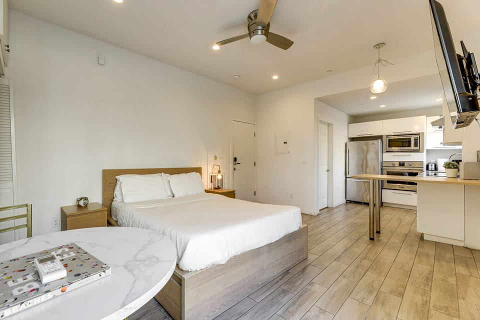 Extended Beach Escape: Santa Monica Studio! Apartment in Santa Monica