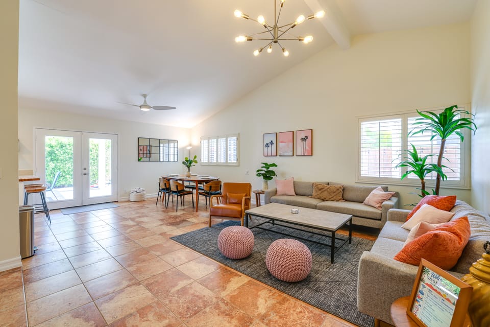 3 Mi to Dtwn! Home w/ Sauna & Pool in Palm Springs House in Palm Springs