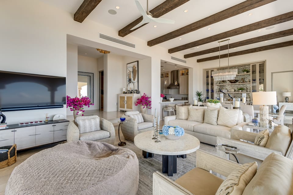 Pool, Hot Tub & Outdoor Kitchen! Palmilla Escape House in Baja California Sur