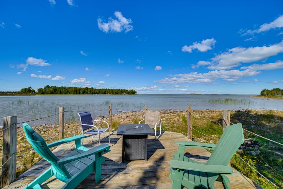 Upscale Beachfront Log Home on Lake Huron Shores House in Michigan