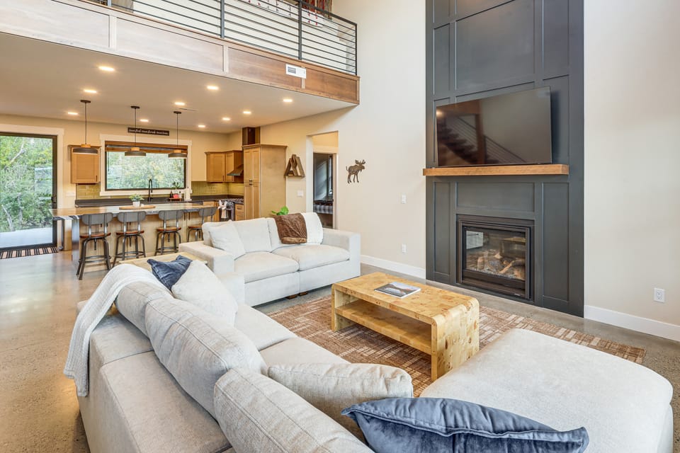 Mtn Views & On-Site Creek! Red Lodge Gem House in Montana