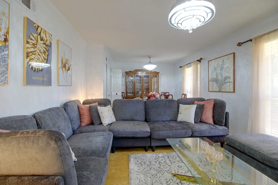 Corporate Comfort & Luxury Extended Stay House in Savannah