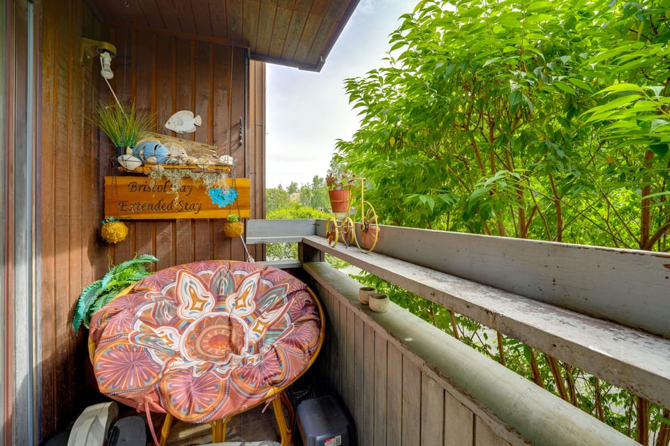 Walkable Dtwn Location! Extended Anchorage Stay Apartment in Anchorage