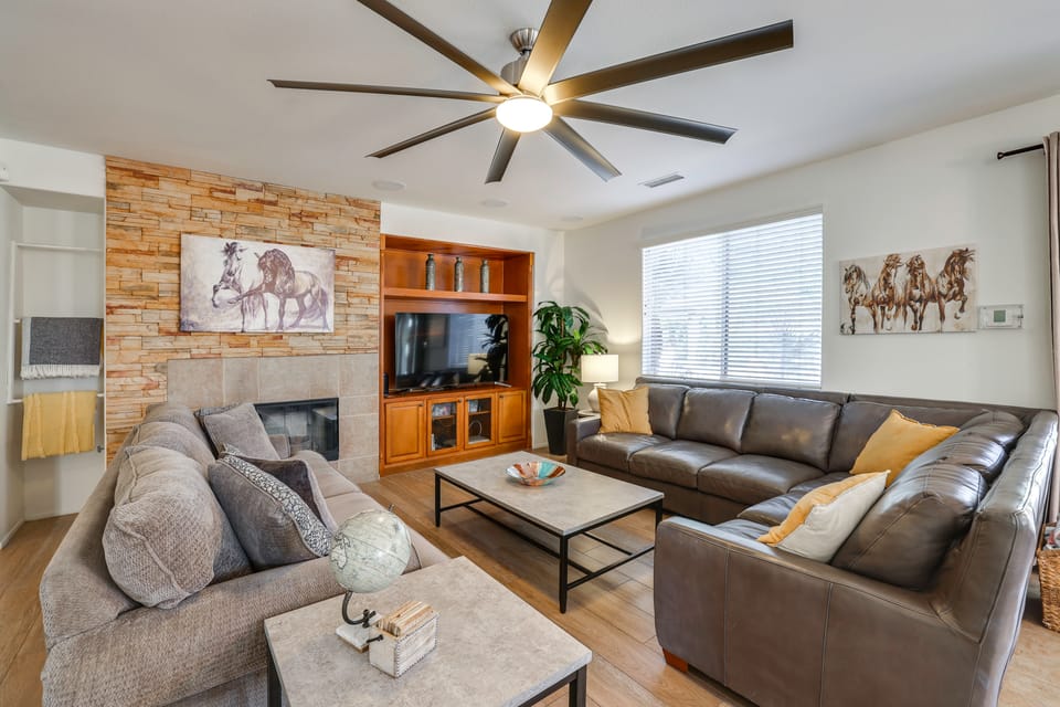 Large Patio Oasis, Games, Pool! Indio Getaway House in La Quinta