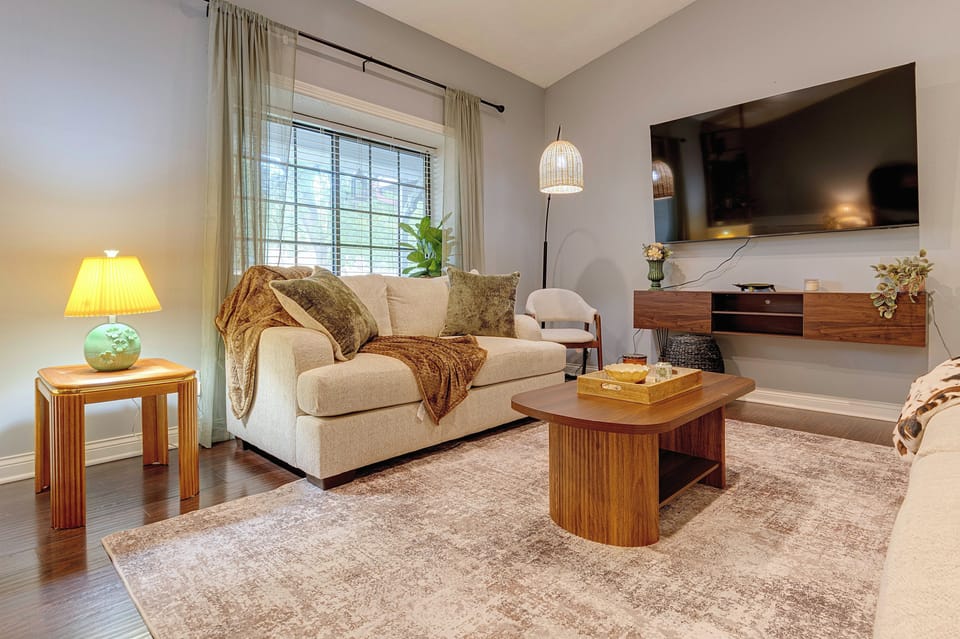 Indianapolis Escape, Easy Access to Dtwn! House in Pike Township