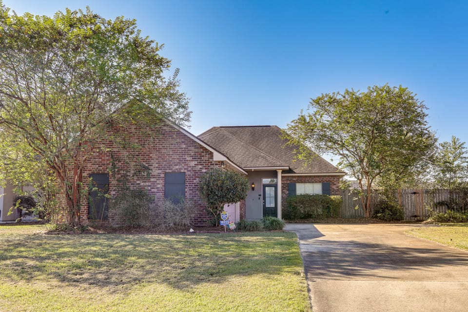 Waterfront Home Near Nature Trails & LSU! House in Louisiana