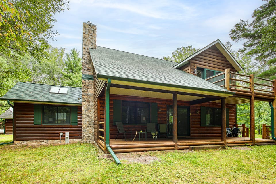 Northwoods Home on a Private No-Motor Lake House in Wisconsin