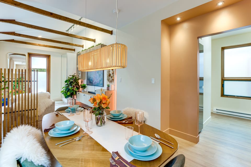 Walk to RiNo & Coors Field! Modern Denver Home House in Denver