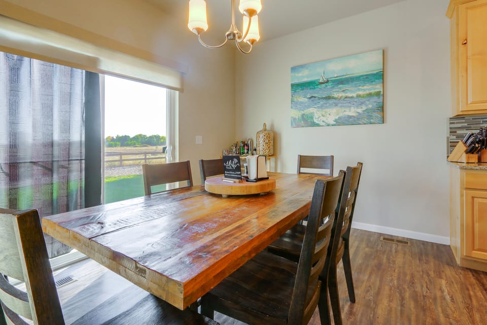 Family-Friendly Home! Walk to Windsor Lake House in Colorado