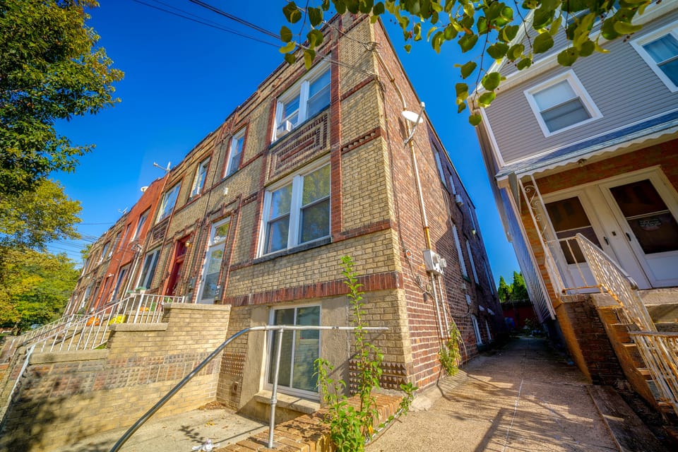 Gateway to NYC! Modern & Cozy Unit Apartment in Bayonne